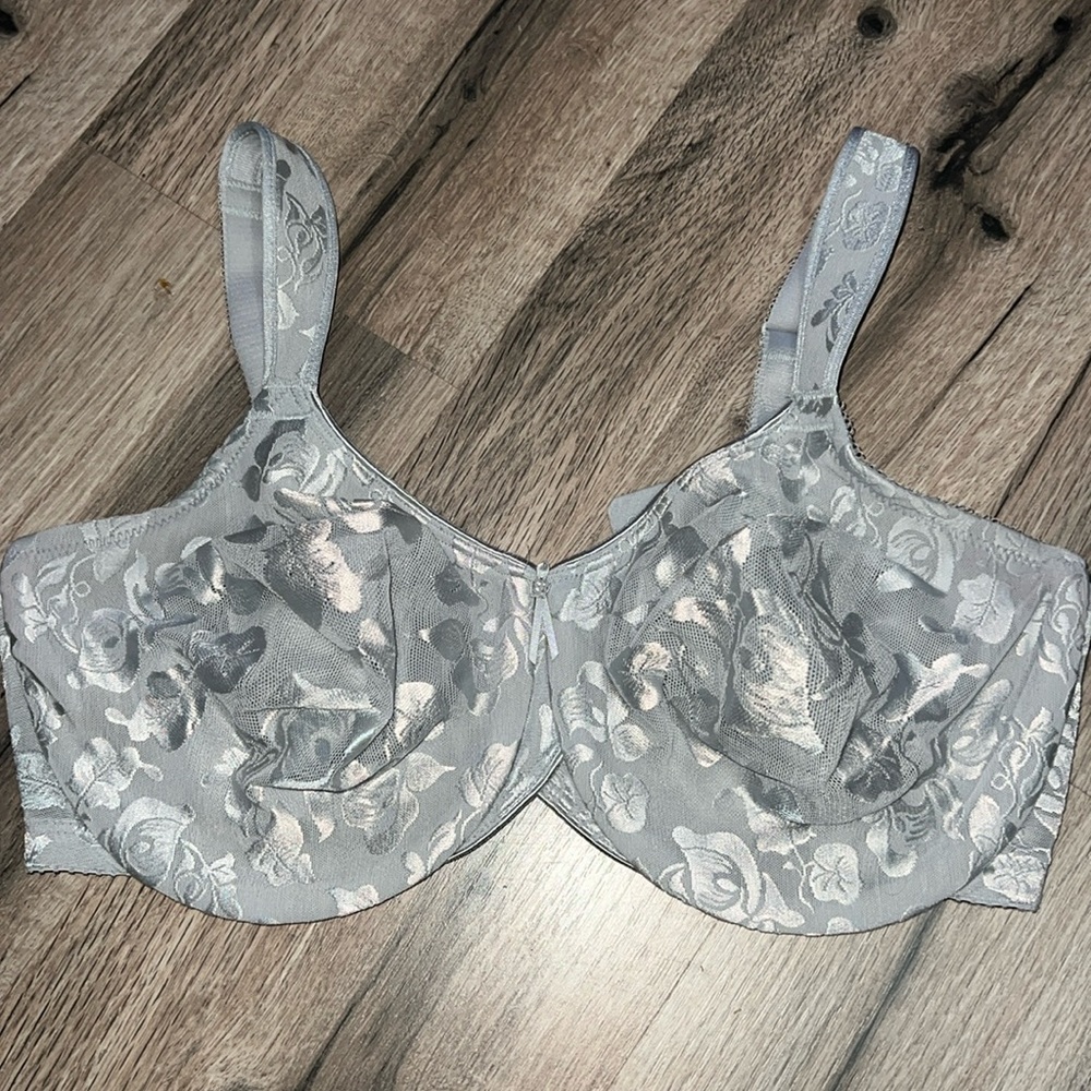40DD Wacoal Awareness Underwire Bra style 85567